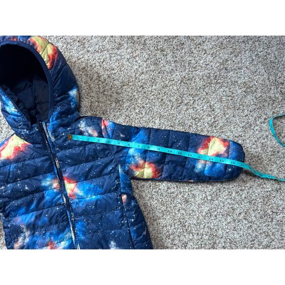 GAP REVERSABLE Boys Blue Puffer Primaloft Coat, size Kids 5; Outer Space, Galaxy - Picture 6 of 12